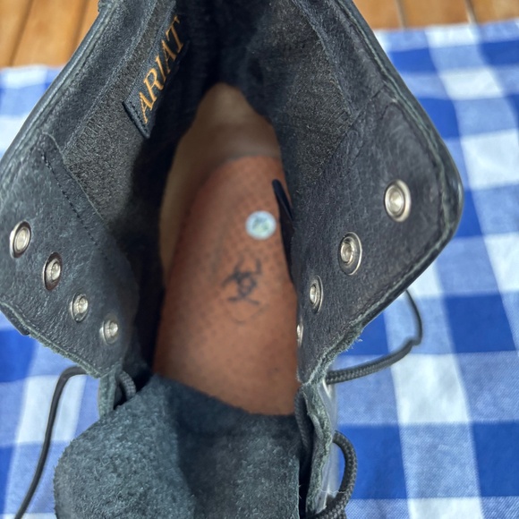 BLACK LEATHER Ariat Women's Heritage Lacer II Western Boot 7.5 Gently used. - Picture 4 of 7